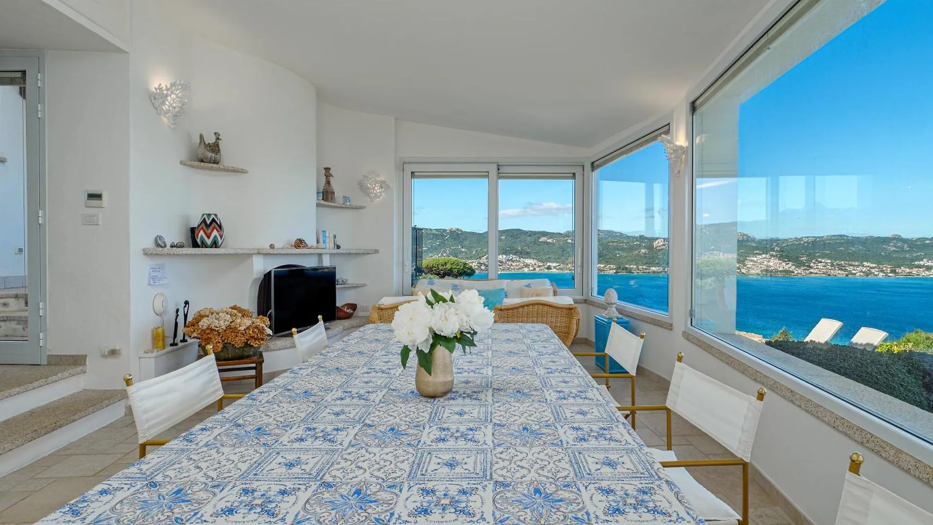 Villa Paradiso Cala Bitta Italië