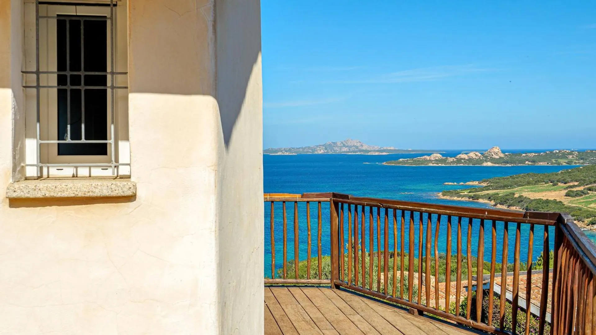 Villa Paradiso Cala Bitta Italië